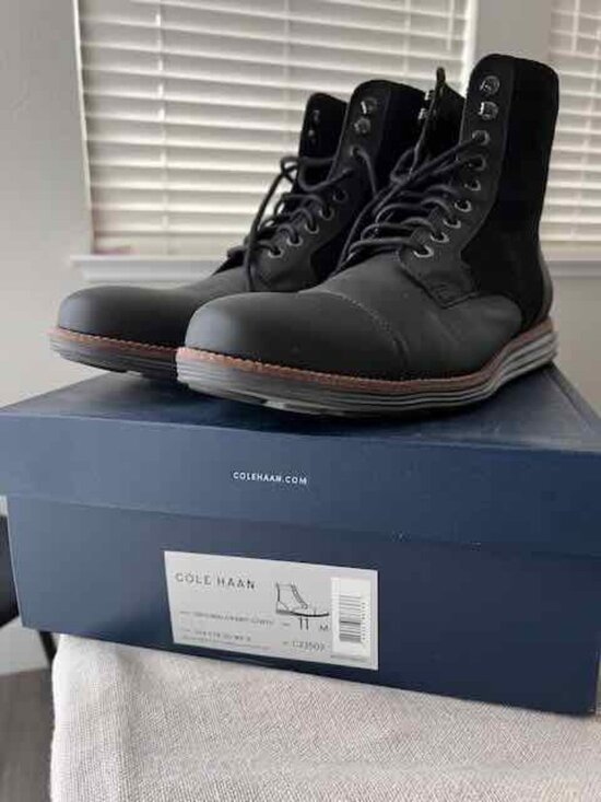 Cole Haan - Men\'s Original Grand Lace Up Cap Toe Boots - Black Size 11 main image 3